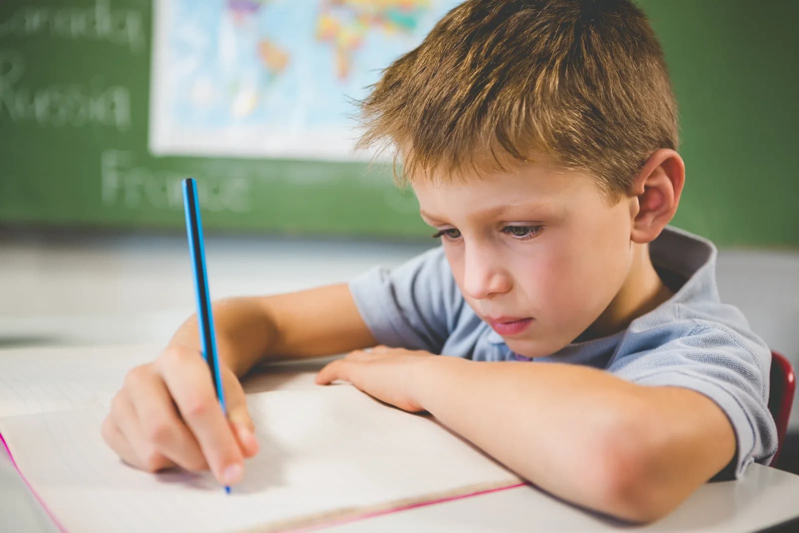 Disgrafia: o que é, tipos e como ajudar o aluno na escola